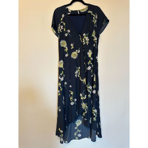 Free People Floral Button Up Midi Dress Size Medium - Picture 3 of 6